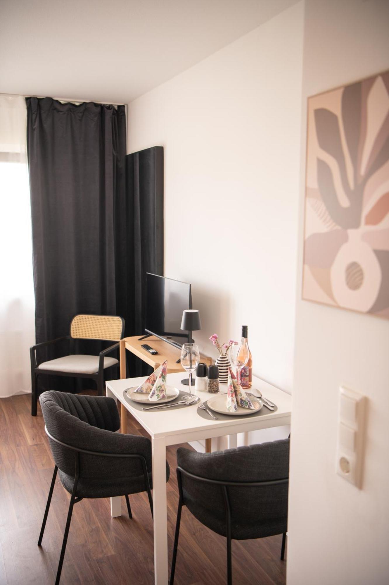 Apartments Strauss Near Bs-Hauptbahnhof Braunschweig Buitenkant foto